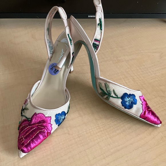 Betsey Johnson Shoes - Embroidered Floral Slingback Heels in Pink & Blue